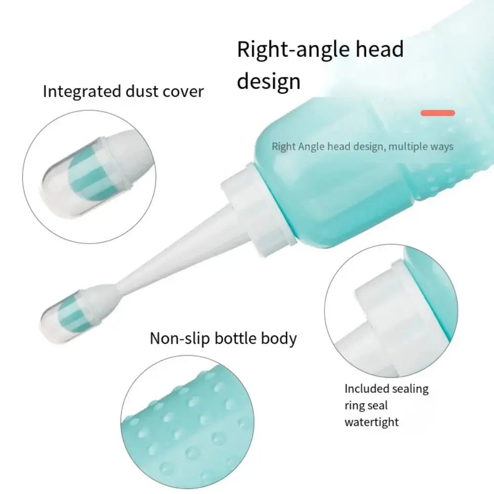 Straight Head Peri Bottle designed for postpartum recovery, featuring an angled spout for gentle and thorough cleansing of sensitive areas. 500ML reusable capacity with a retractable nozzle, nozzle cover, and waterproof travel bag for convenience. Versatile for new moms, camping, menstrual hygiene, and hemorrhoid care, providing soothing relief and hygiene on the go.
